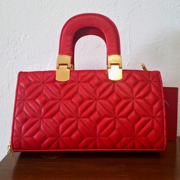 Steve Madden Red Detachable Straps Crossbody Hand Purse NWT - Picture 10 of 13